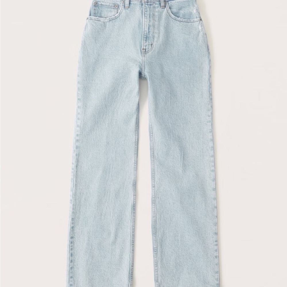Abercrombie & Fitch - The ‘90s Relaxed Jean High Rise Curve Love